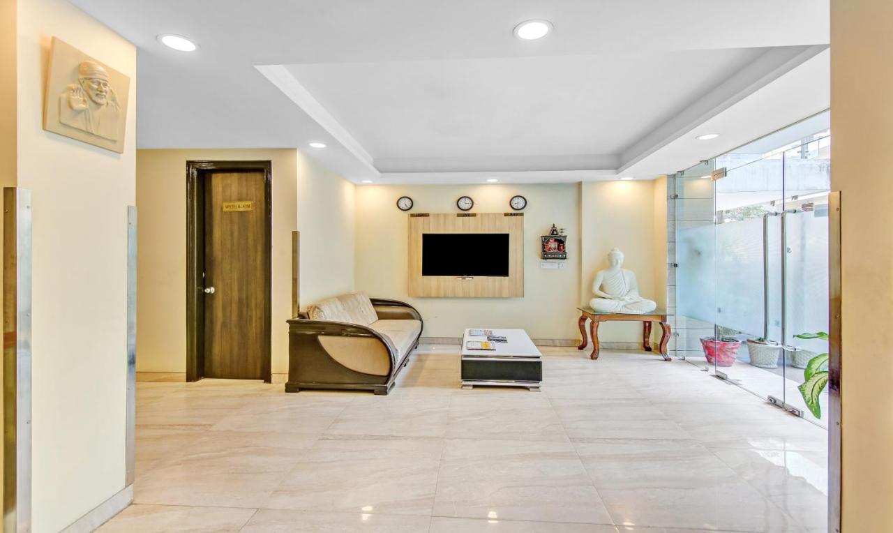 Treebo Sai Village Gold Souk - Sec 43 Gurgaon Zewnętrze zdjęcie