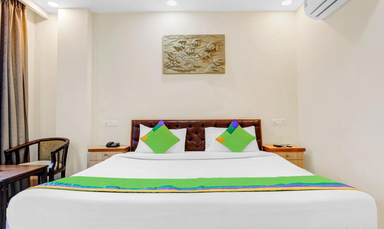 Treebo Sai Village Gold Souk - Sec 43 Gurgaon Zewnętrze zdjęcie